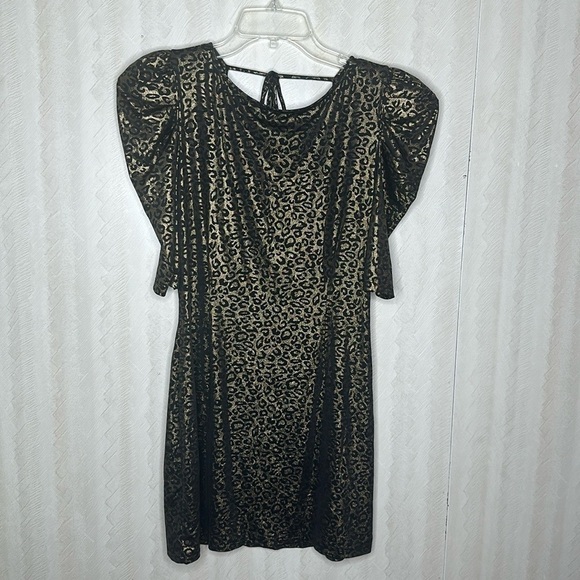 🆕 GUESS Metallic Shimmery Animal Leopard
Print Bodycon Flattering Mini Dress L - Picture 7 of 8